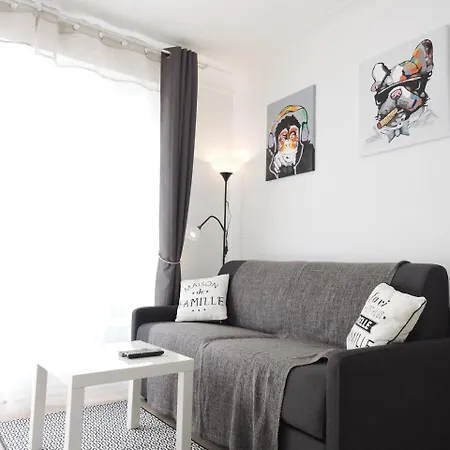 דירה F2 Black&white Centre Parking 200m *